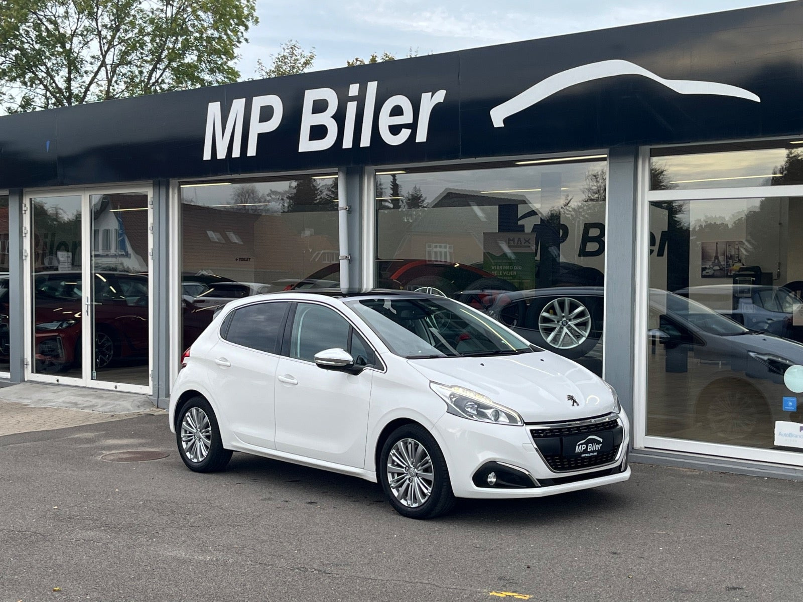 Hvid Peugeot 208 fra 2018