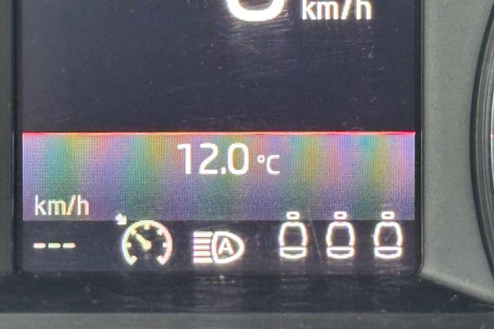 Brun Skoda Octavia fra 2018