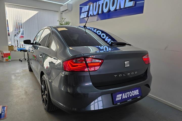 Grå Seat Toledo fra 2019