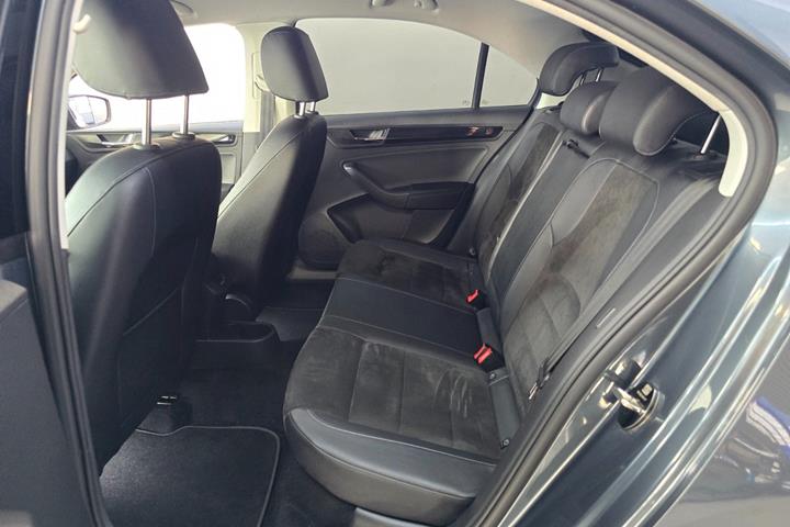 Grå Seat Toledo fra 2019