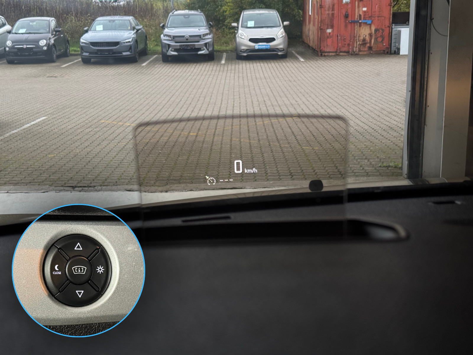 Sort Peugeot e-Traveller fra 2021