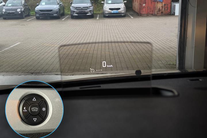 Sort Peugeot e-Traveller fra 2021