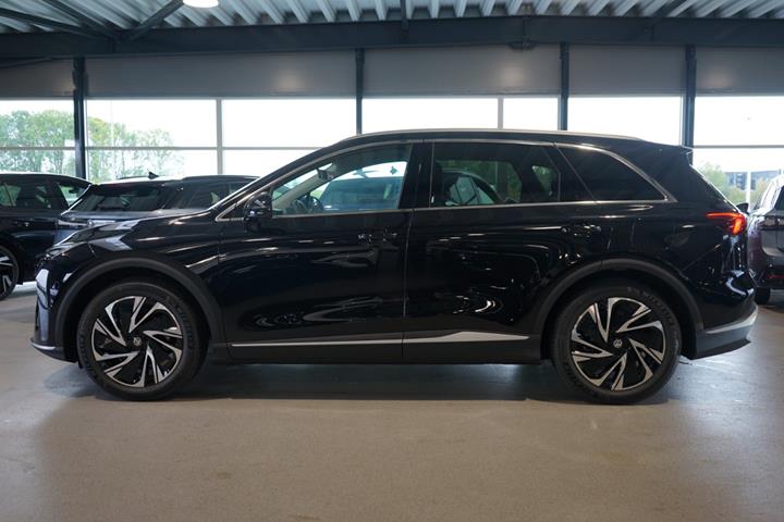Sort MG MGS6 fra 2026
