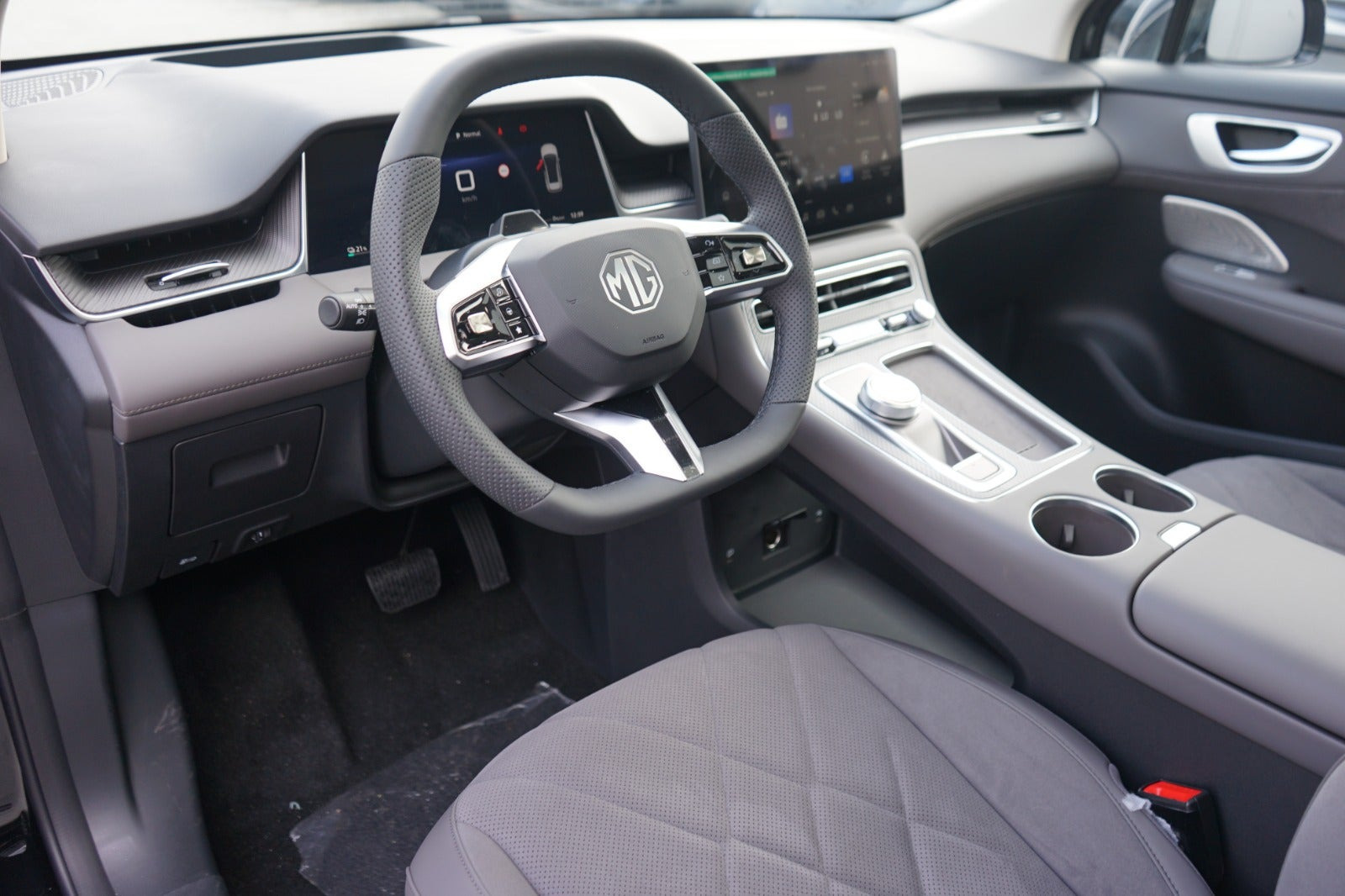 Sort MG MGS6 fra 2026