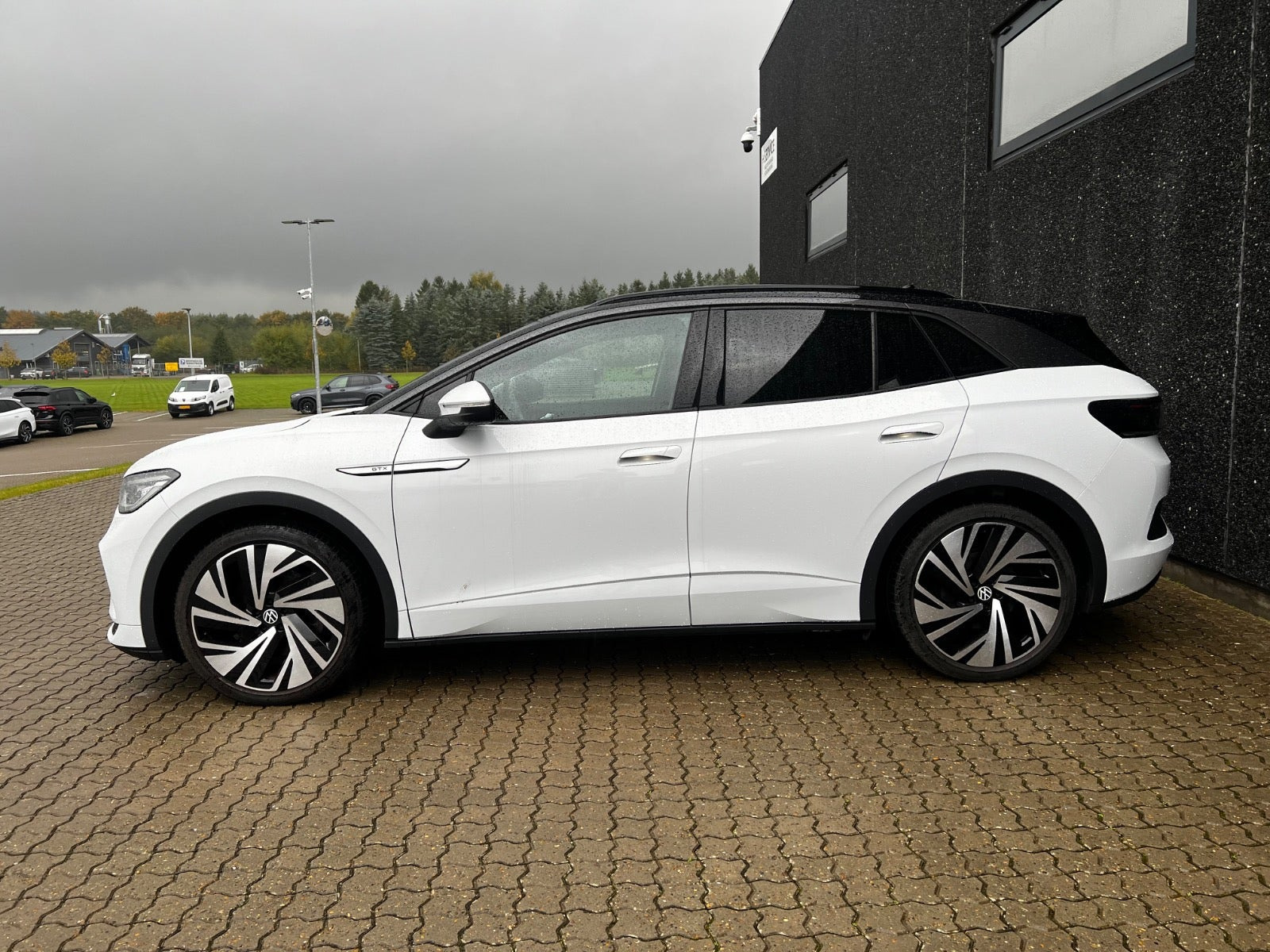 Hvid VW ID.4 fra 2022