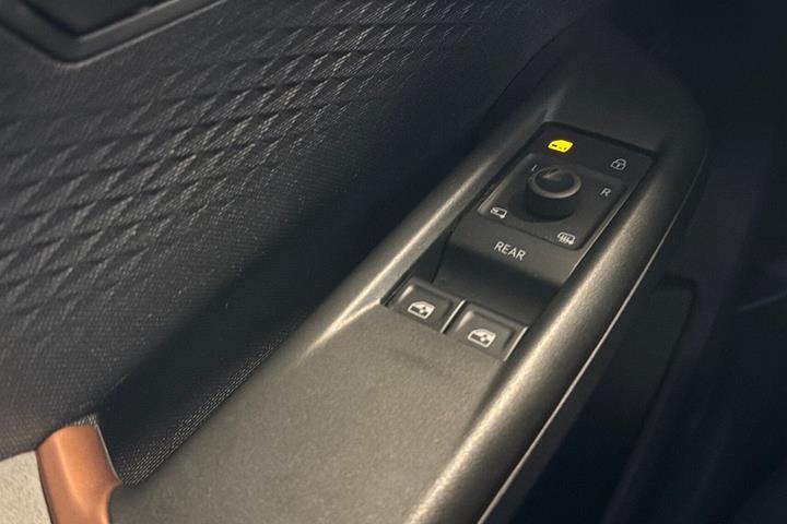 Sort Cupra Born fra 2024