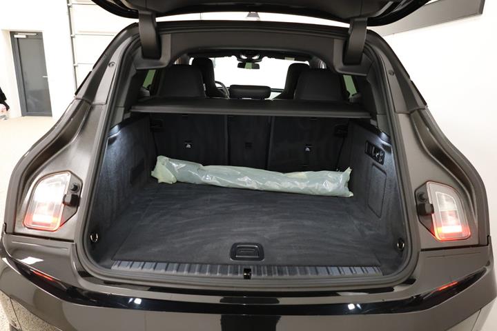 Sort BMW iX fra 2023