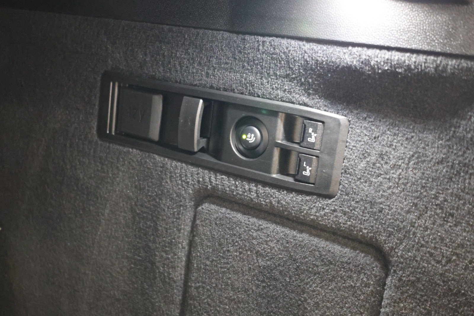 Sort BMW iX fra 2023
