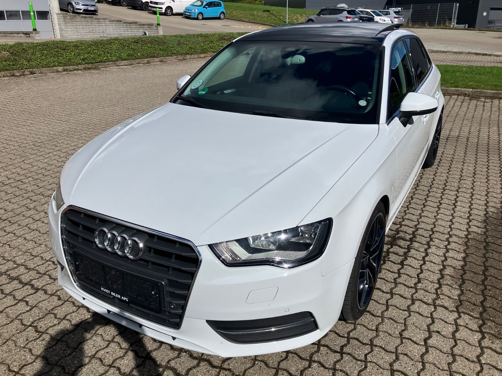 Hvid Audi A3 fra 2015