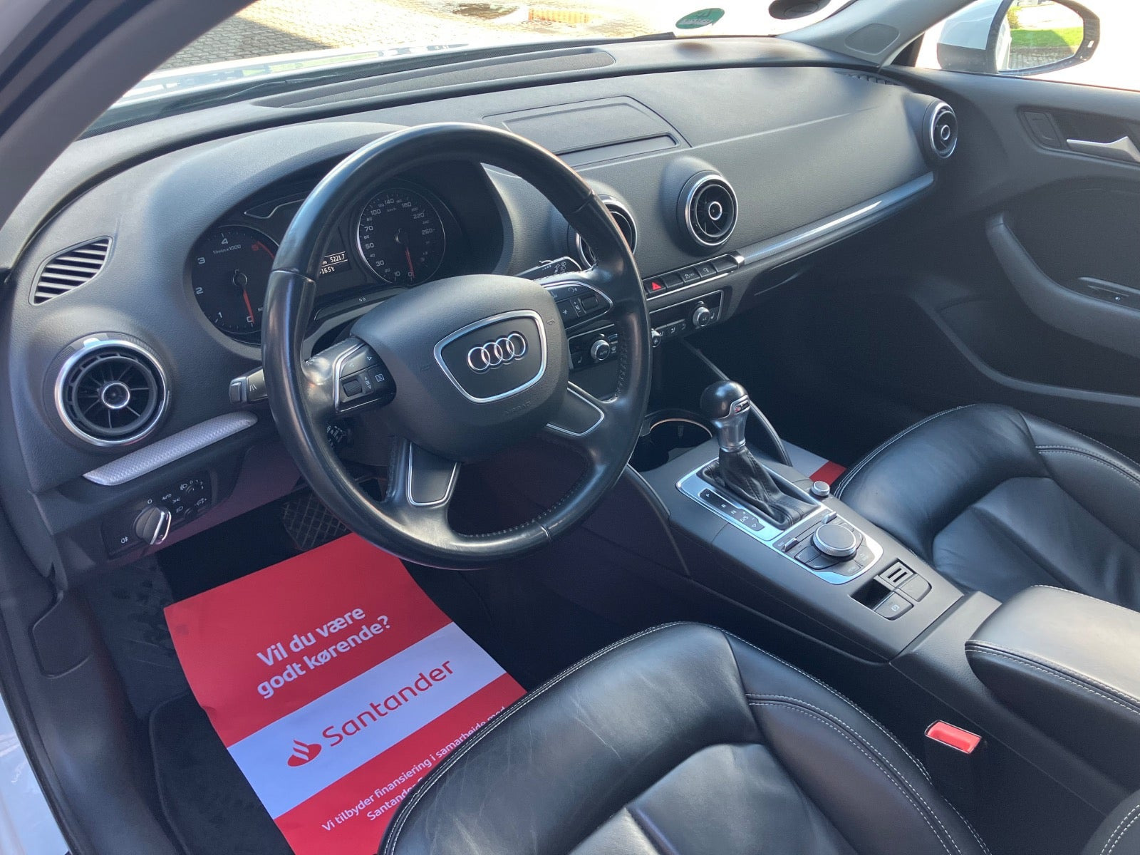 Hvid Audi A3 fra 2015
