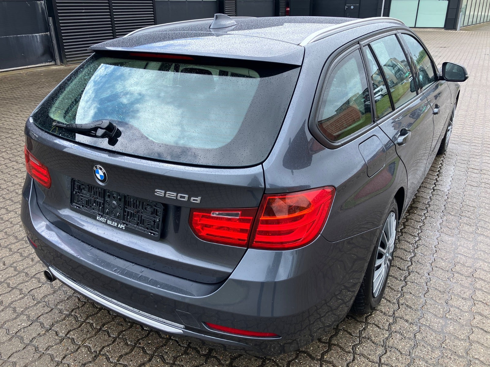 Brun BMW 320d fra 2013
