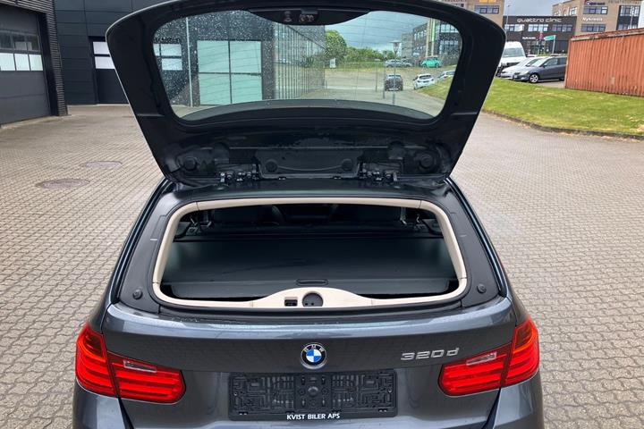 Brun BMW 320d fra 2013