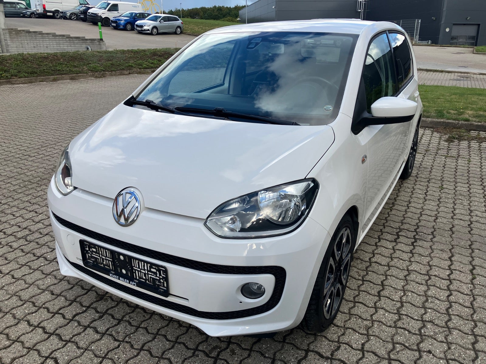 Hvid VW UP! fra 2014
