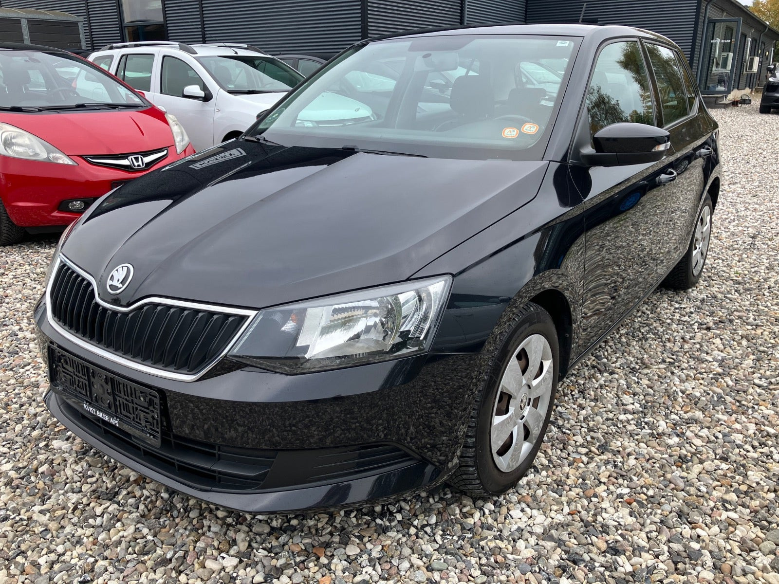 Sort Skoda Fabia fra 2017