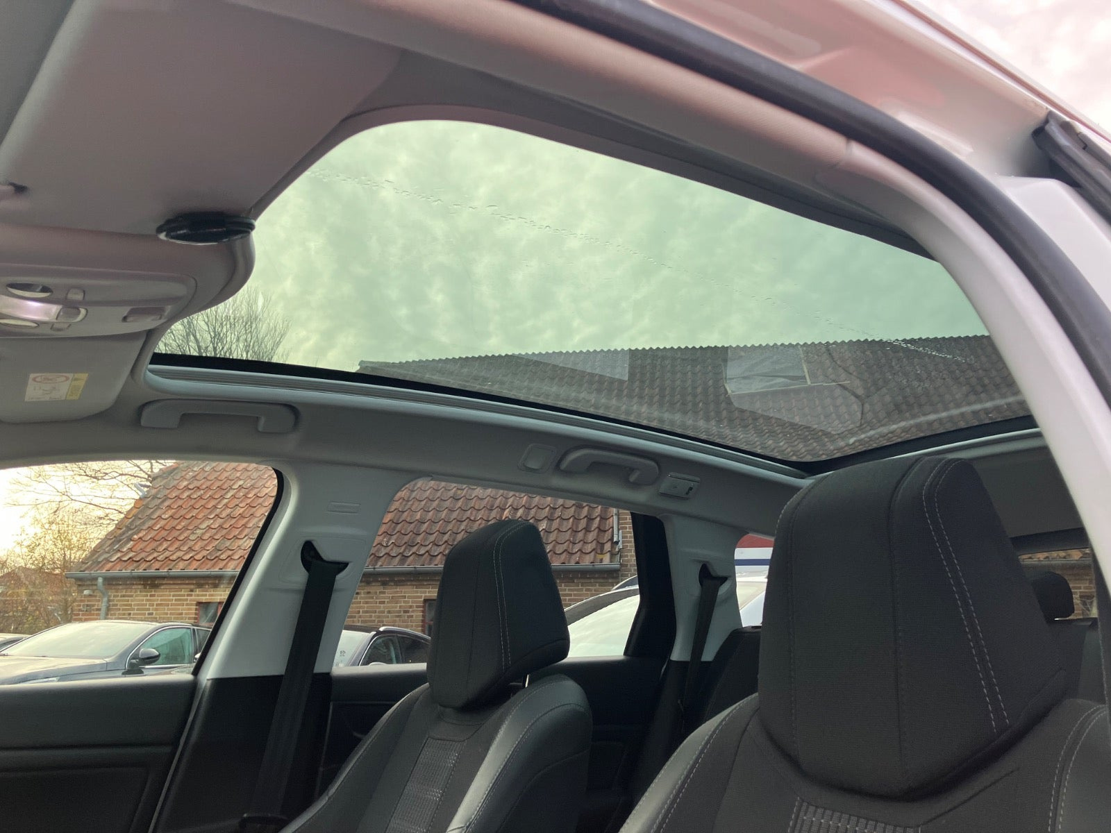 Hvid Peugeot 308 fra 2019