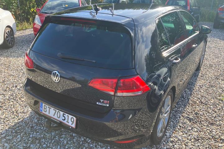 Sort VW Golf VII fra 2016