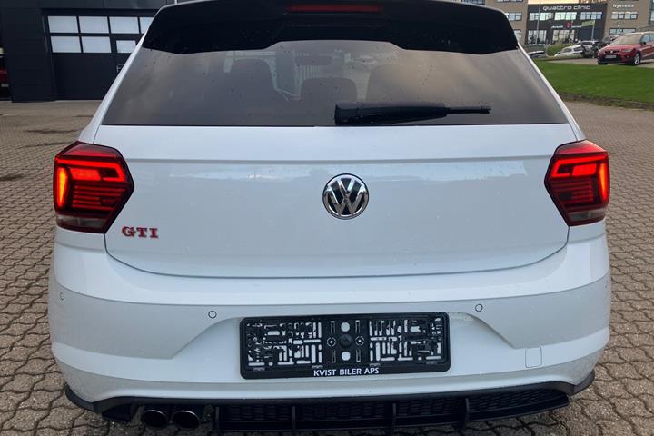Hvid VW Polo fra 2018