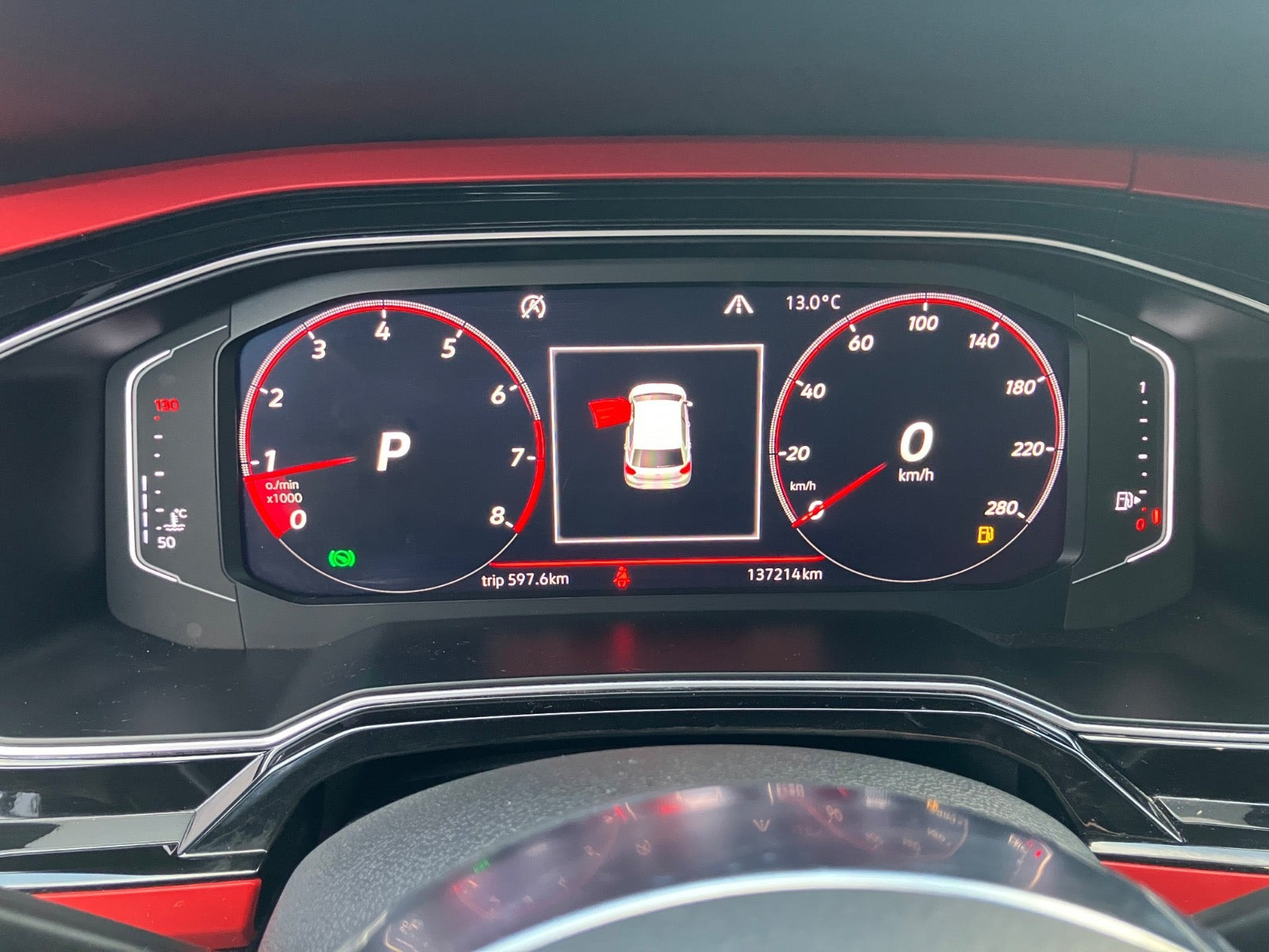 Hvid VW Polo fra 2018