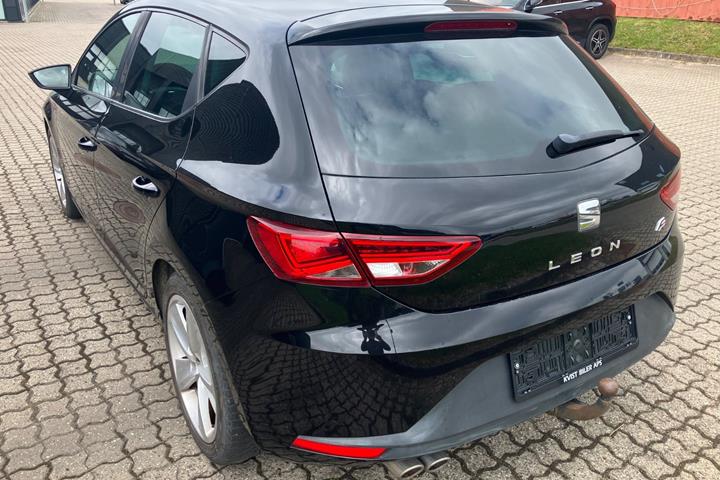 Sort Seat Leon fra 2015
