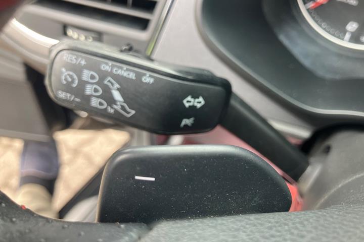 Sort Seat Leon fra 2015