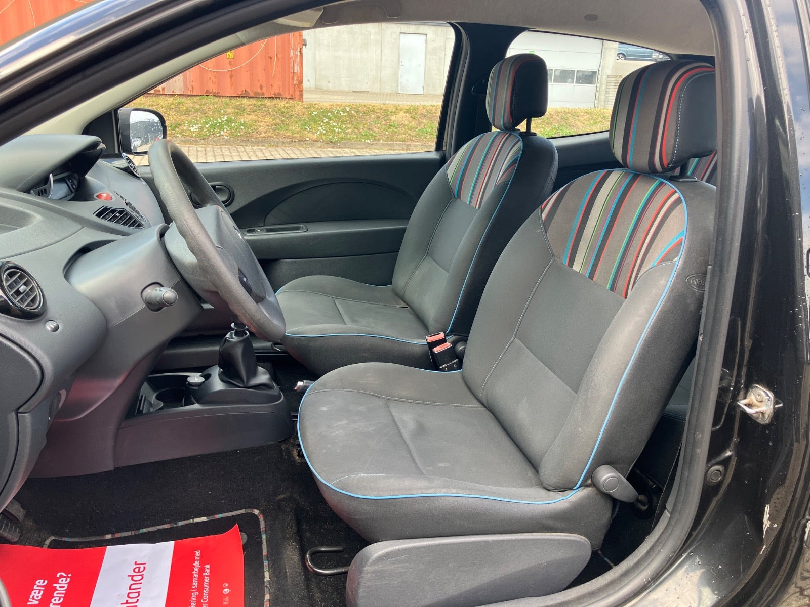 Sort Renault Twingo fra 2012