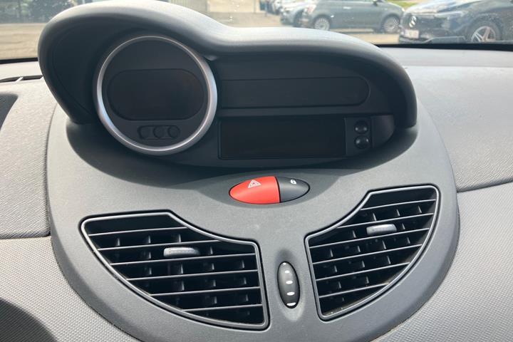 Sort Renault Twingo fra 2012