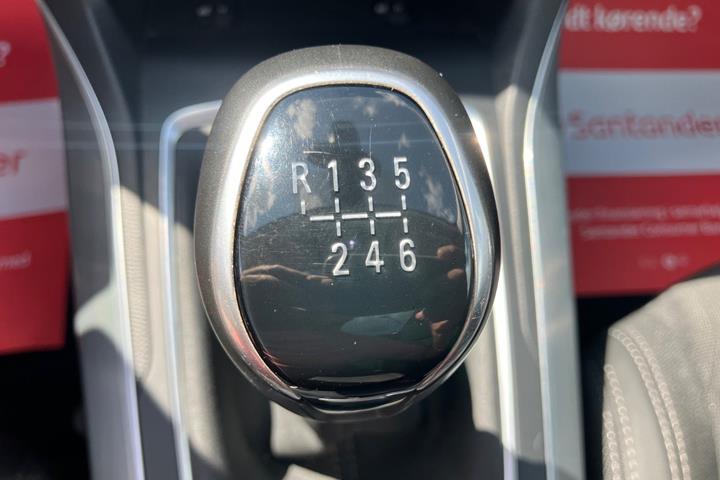 Hvid Peugeot 308 fra 2020