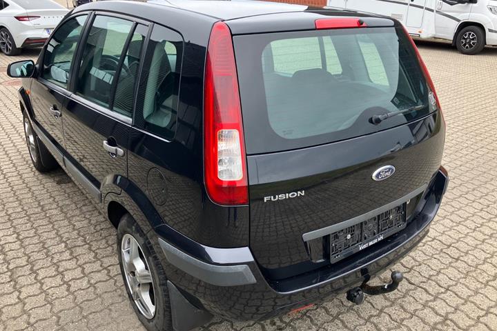 Sort Ford Fusion fra 2007