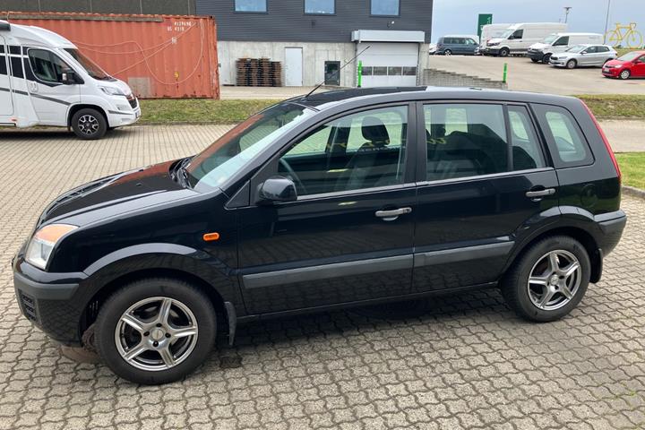 Sort Ford Fusion fra 2007