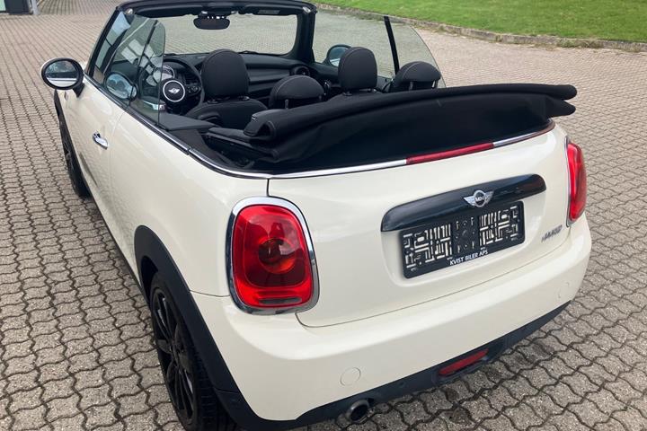 Hvid Mini Cooper fra 2017