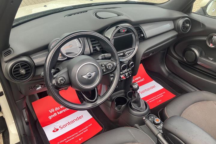 Hvid Mini Cooper fra 2017