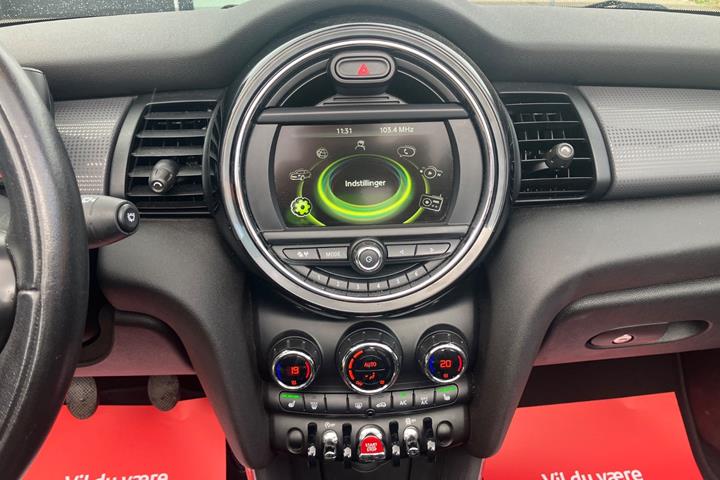 Hvid Mini Cooper fra 2017