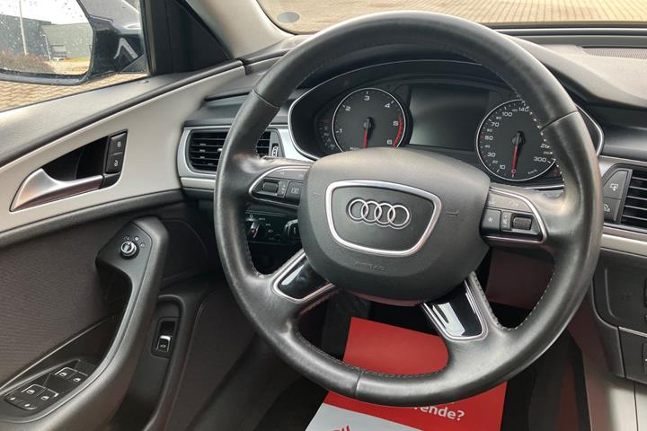 Sort Audi A6 fra 2015