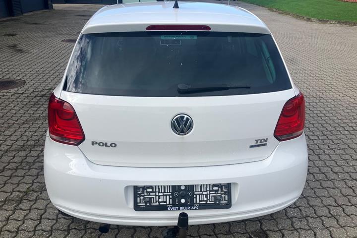 Hvid VW Polo fra 2013