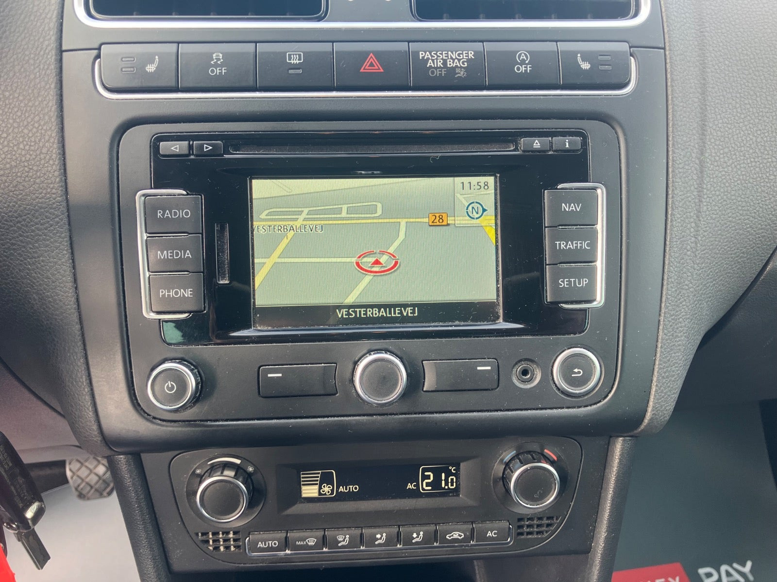 Hvid VW Polo fra 2013