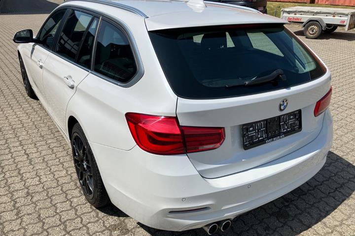Hvid BMW 320d fra 2018