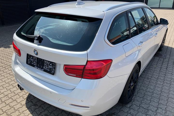 Hvid BMW 320d fra 2018