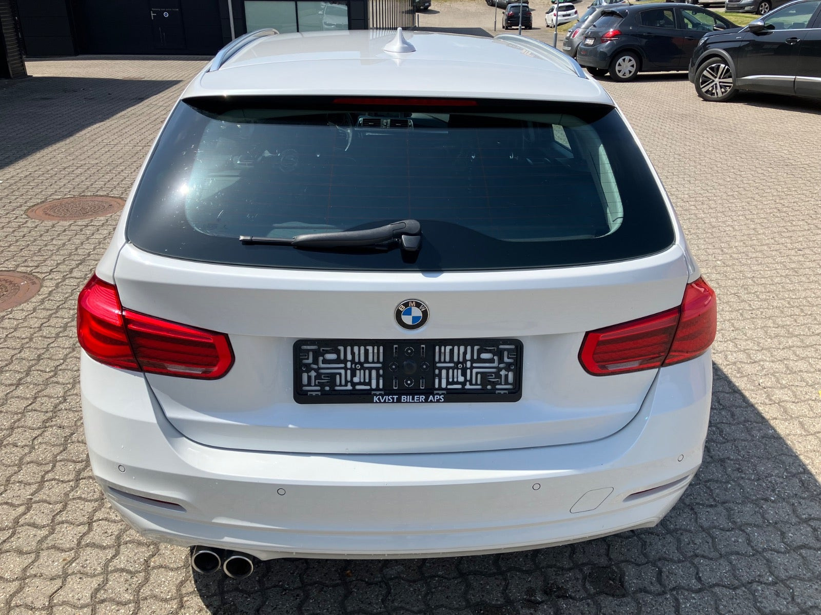 Hvid BMW 320d fra 2018