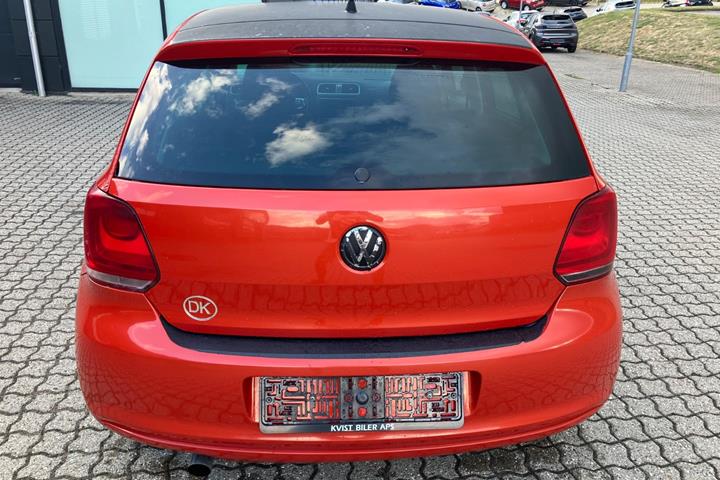 Rød VW Polo fra 2010