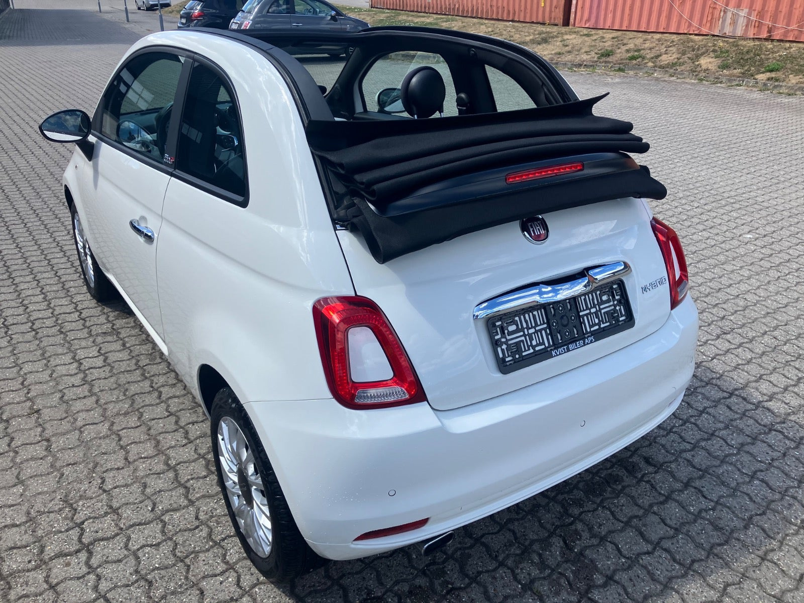 Hvid Fiat 500C fra 2020