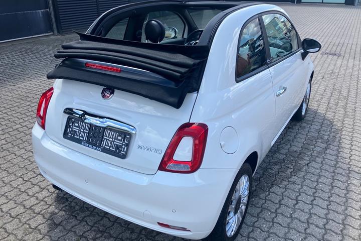 Hvid Fiat 500C fra 2020