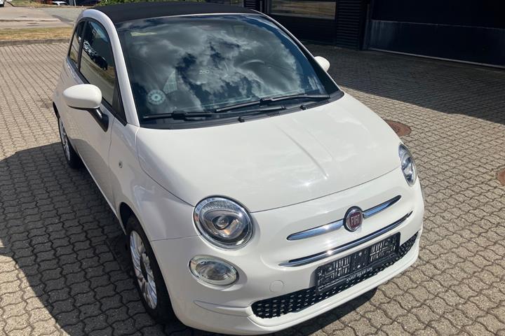 Hvid Fiat 500C fra 2020