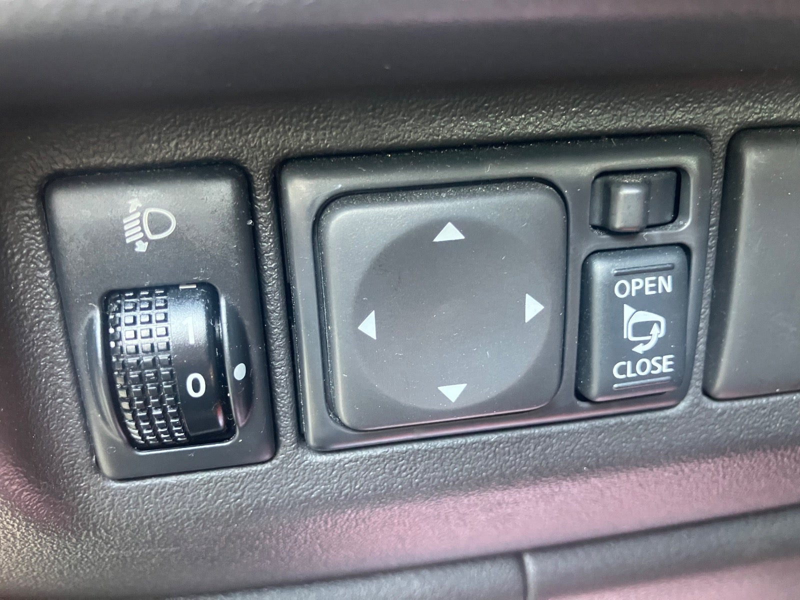 Sort Nissan Micra fra 2011
