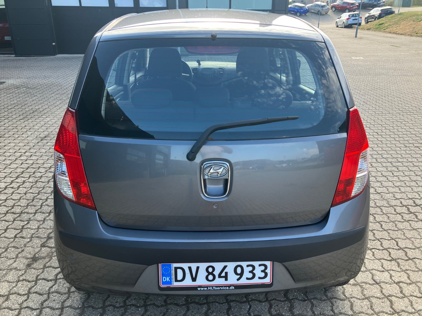 Grå Hyundai i10 fra 2011