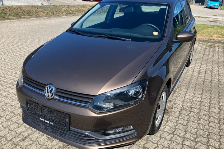 Brun VW Polo fra 2015