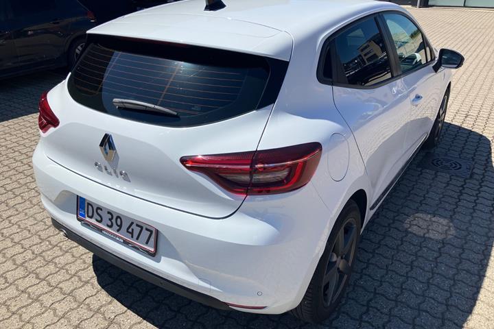 Hvid Renault Clio V fra 2022