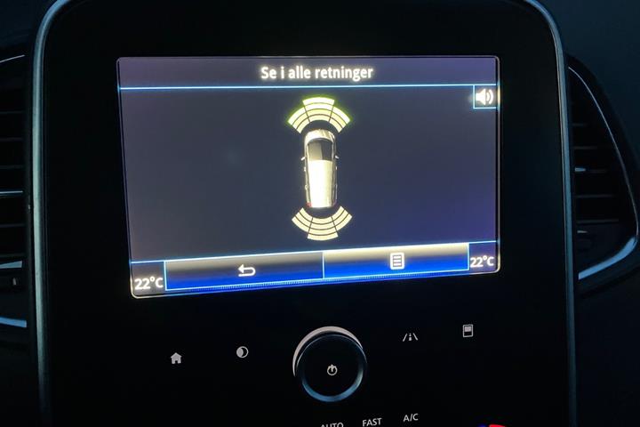 Brun Renault Grand Scenic IV fra 2017