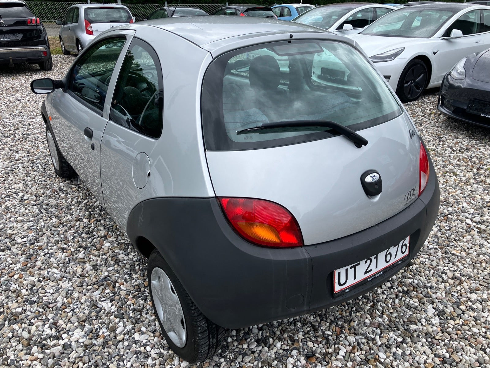 Sølv Ford Ka fra 2001