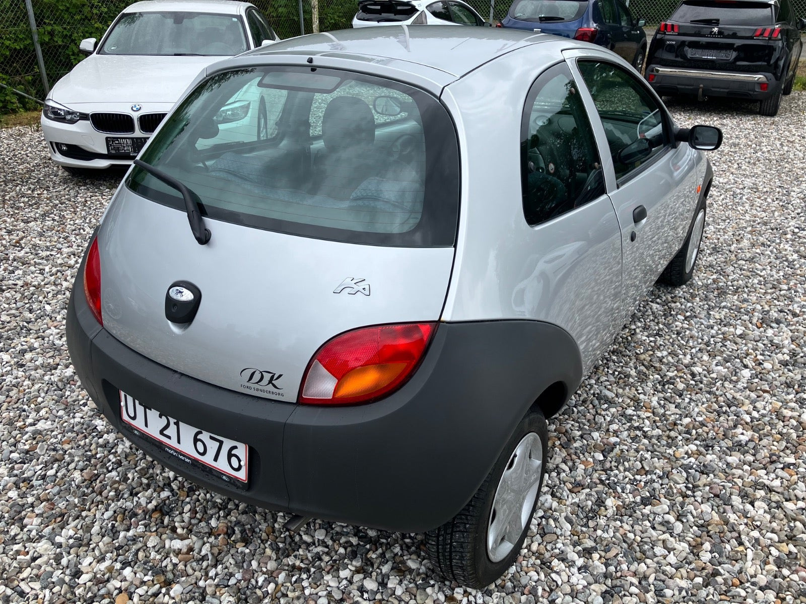 Sølv Ford Ka fra 2001