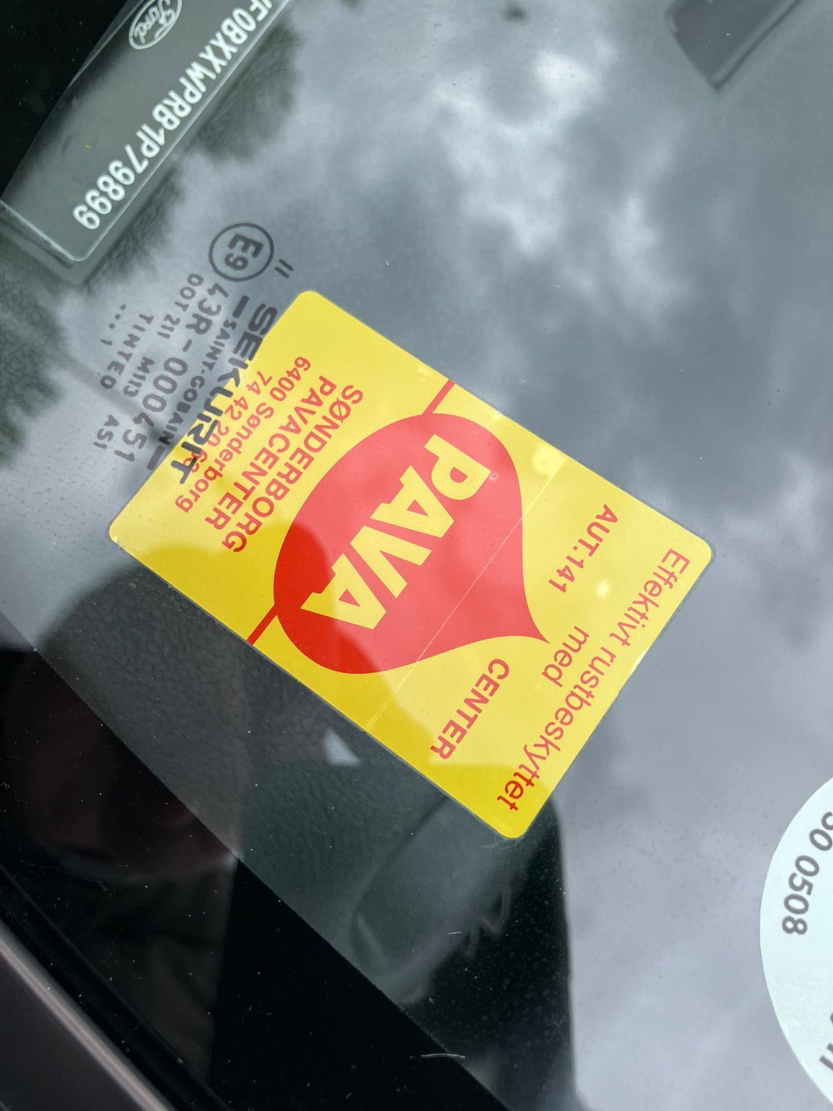 Sølv Ford Ka fra 2001